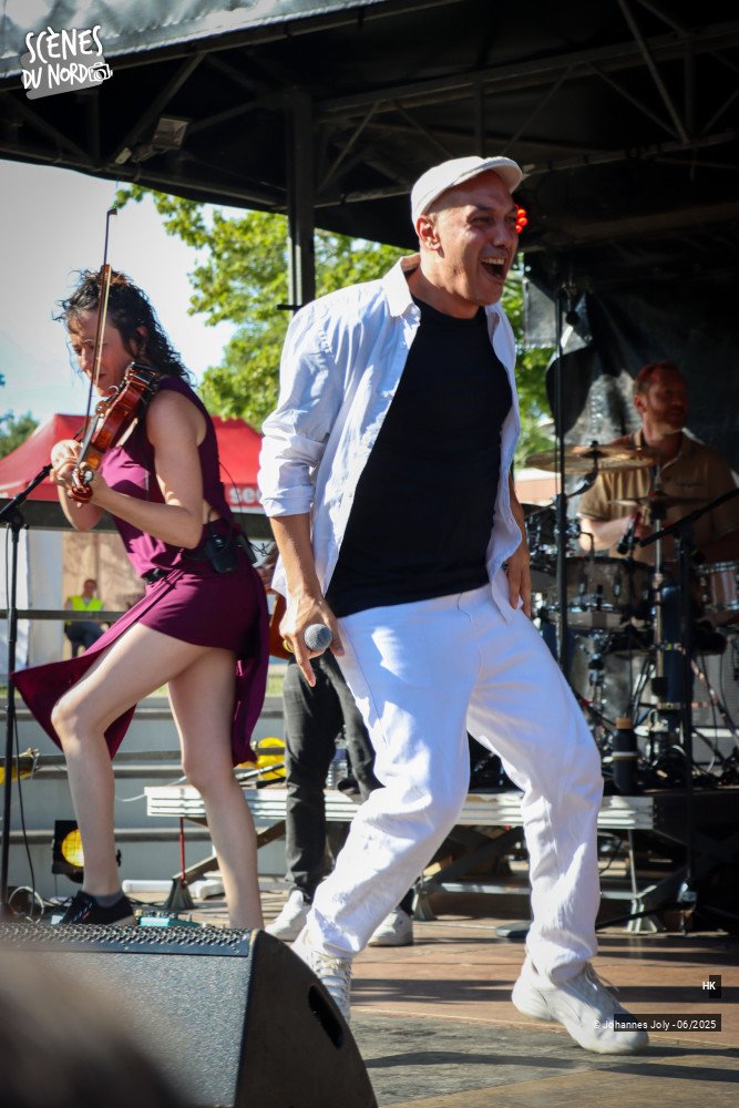 2/20 photos du spectacle HK