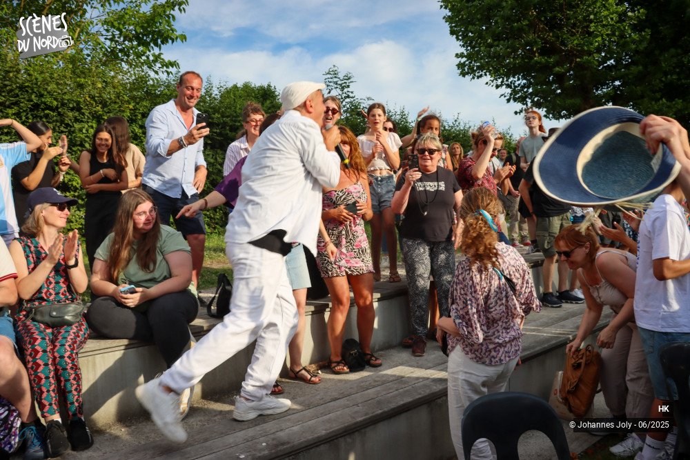 14/20 photos du spectacle HK