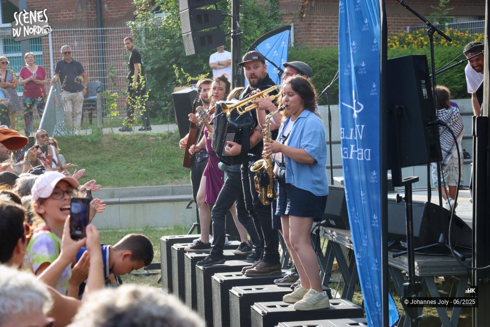 15/20 photos du spectacle HK