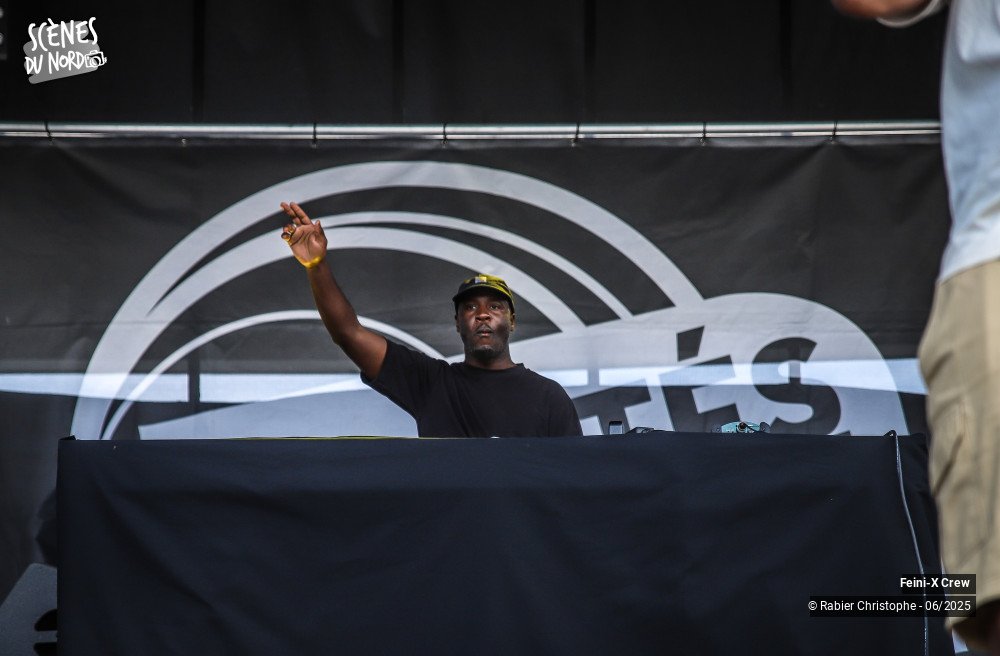 4/20 photos du spectacle Feini'x crew