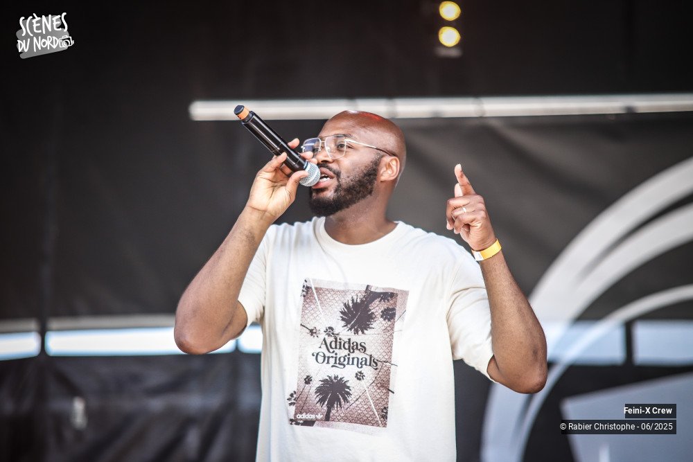 15/20 photos du spectacle Feini'x crew