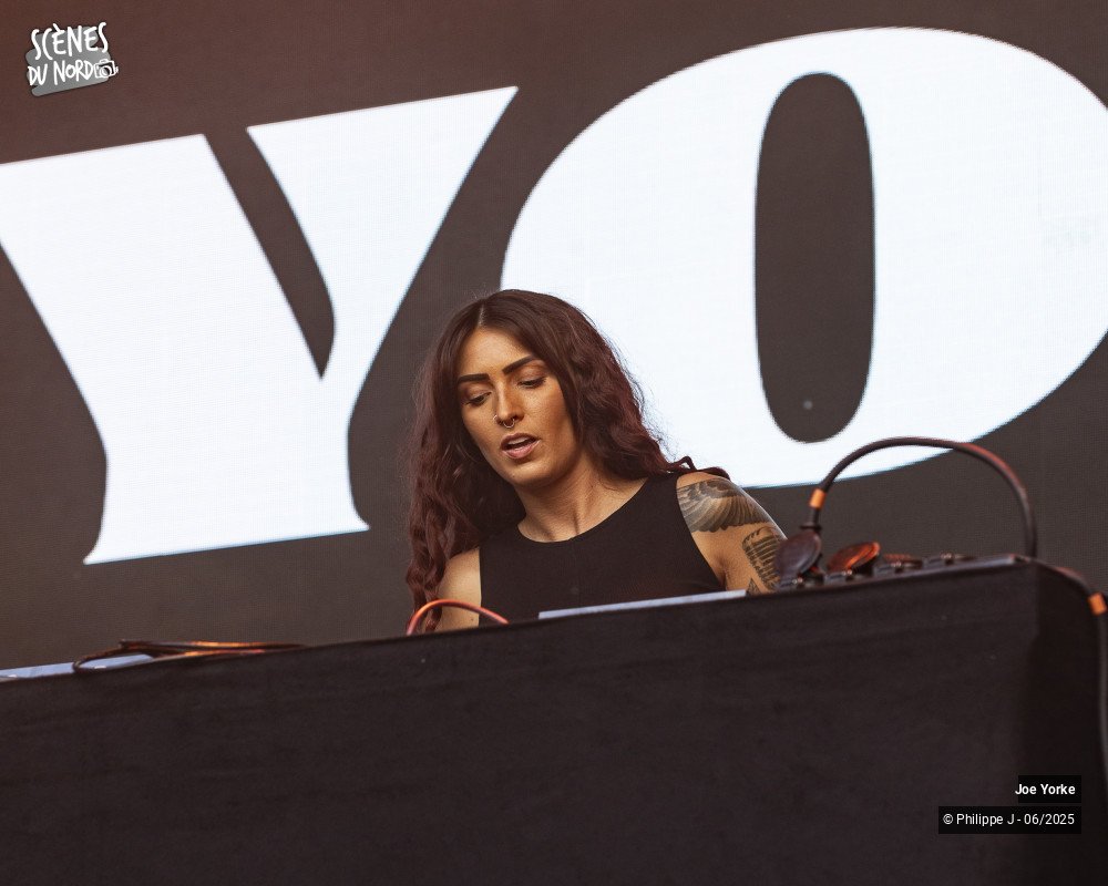 2/8 photos du spectacle Joe Yorke