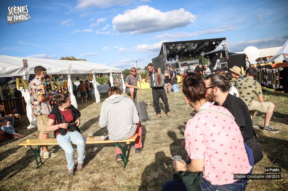 8/20 photos du spectacle Ambiance 1 au festival Le P'tit Wood 2025