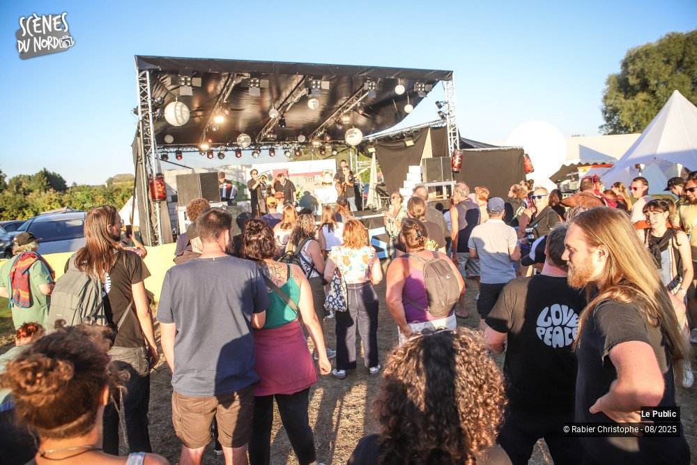14/20 photos du spectacle Ambiance 1 au festival Le P'tit Wood 2025