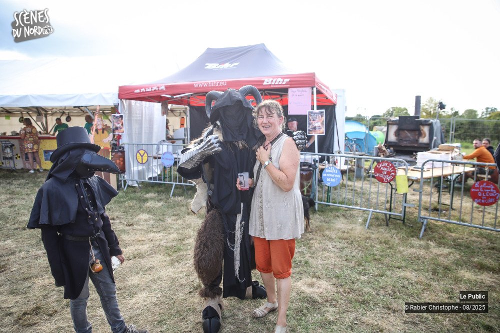 12/20 photos du spectacle Ambiance 5 au festival Le P'tit Wood 2025