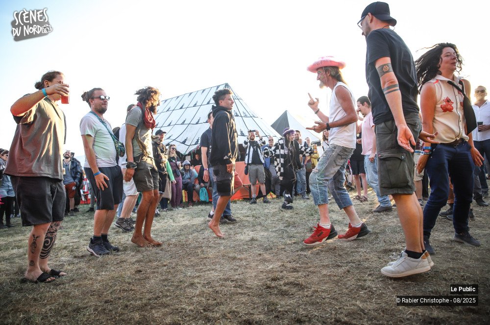 13/20 photos du spectacle Ambiance 5 au festival Le P'tit Wood 2025