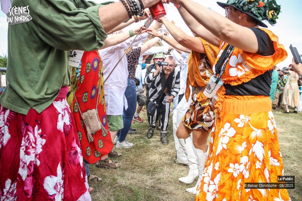 11/17 photos du spectacle Ambiance 8 au festival Le P'tit Wood 2025