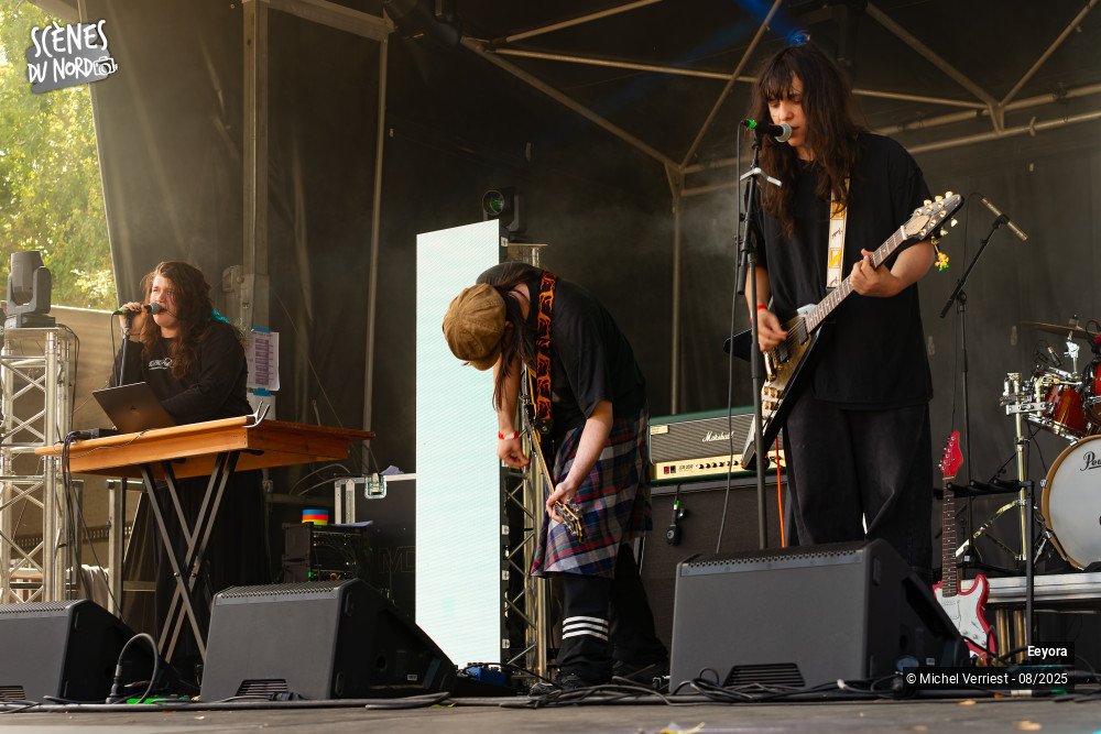 14/20 photos du spectacle Eeyora au Hush festival