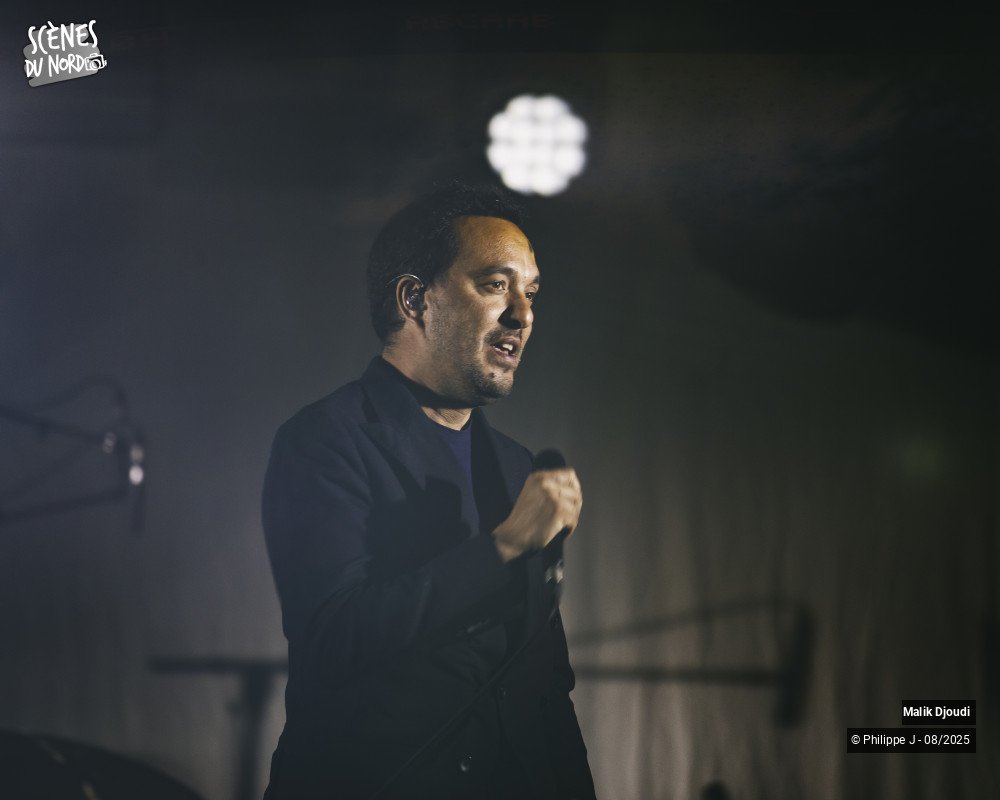 1/9 photos du spectacle Malik Djoudi