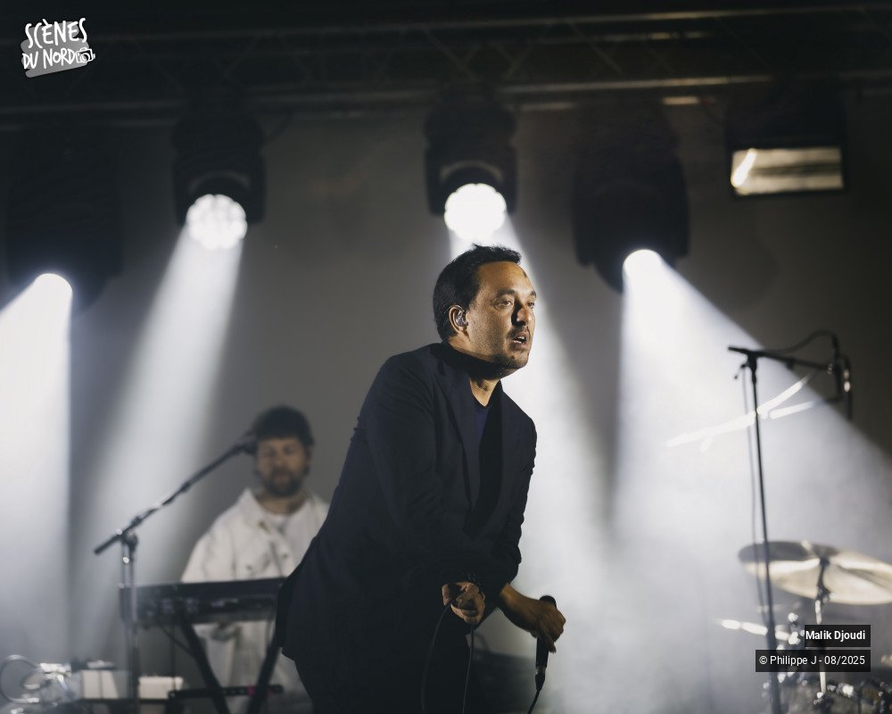 3/9 photos du spectacle Malik Djoudi