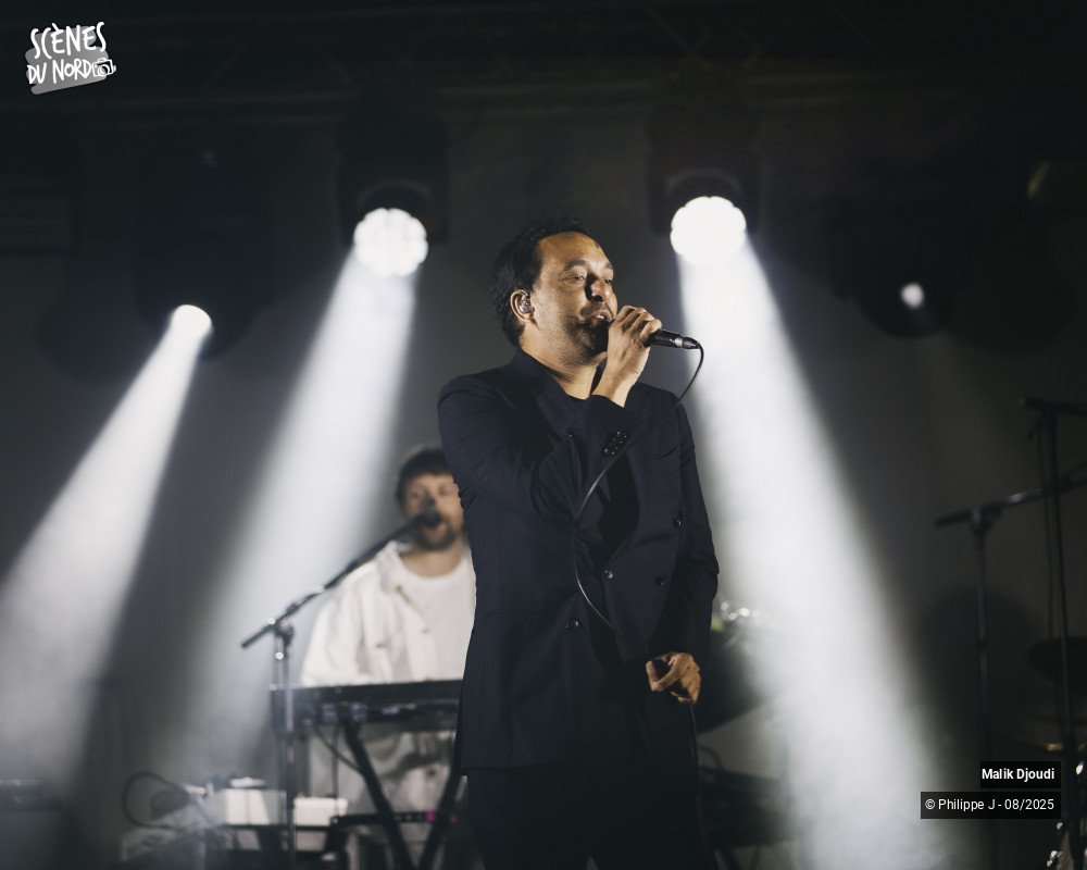 4/9 photos du spectacle Malik Djoudi