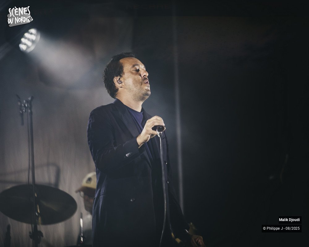 9/9 photos du spectacle Malik Djoudi