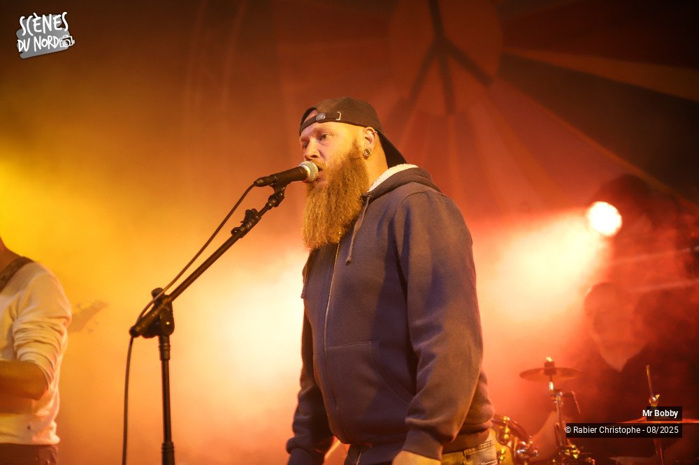 2/20 photos du spectacle Mr bobby