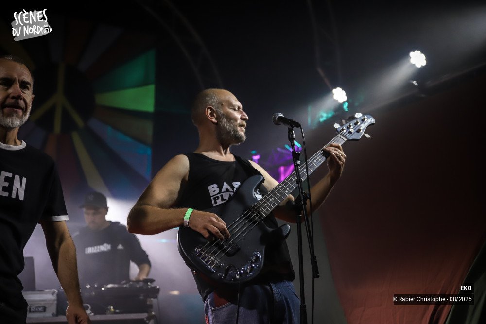 15/20 photos du spectacle Eko