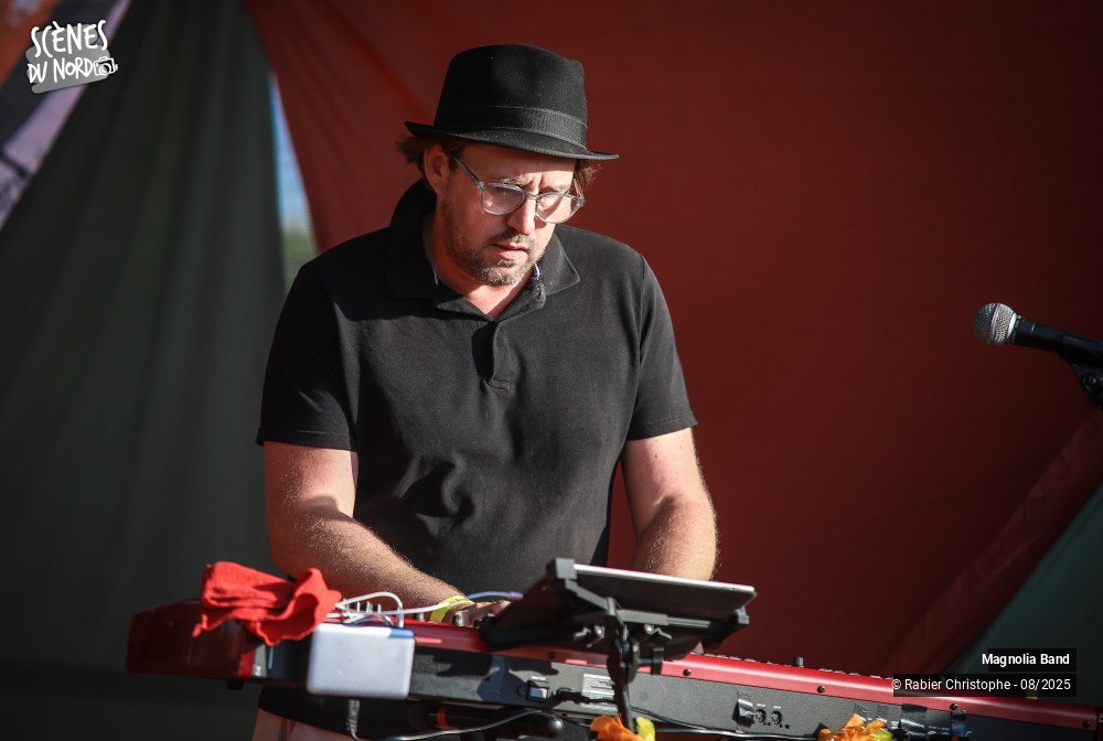 8/20 photos du spectacle magnolia