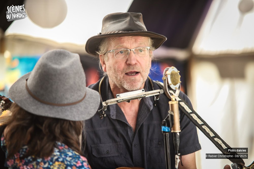 3/15 photos du spectacle Picks daisies