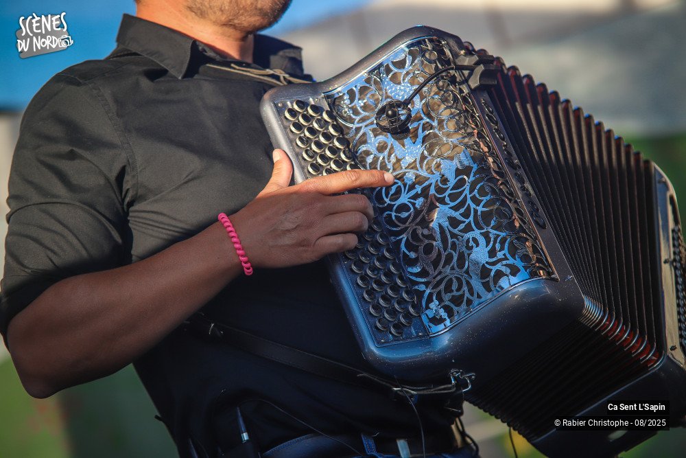 10/20 photos du spectacle Ca sent l'sapin