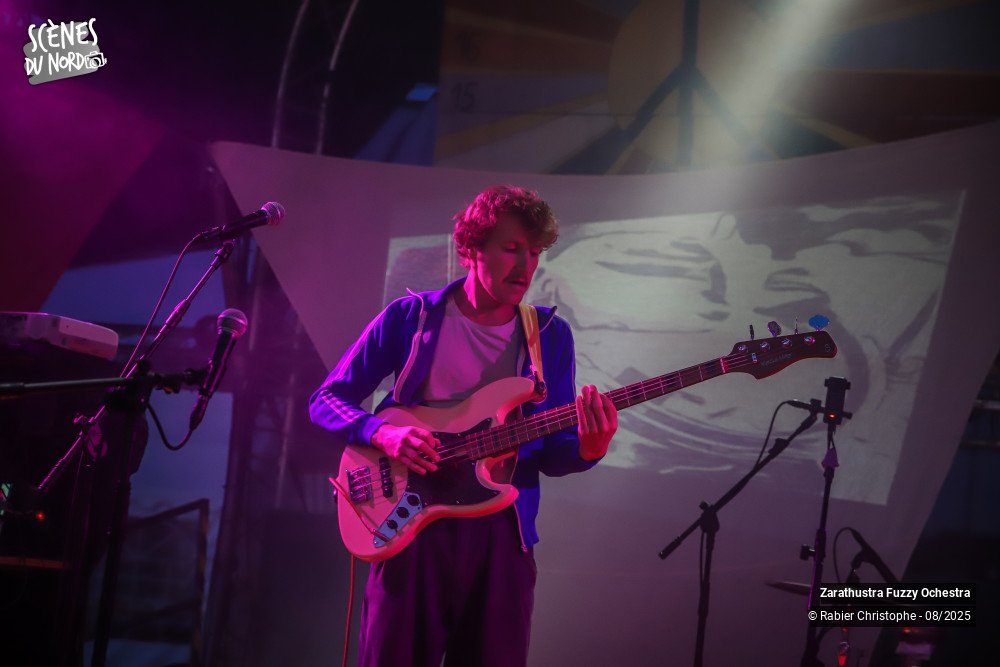 3/20 photos du spectacle zara thus tra fuzzu orchestra