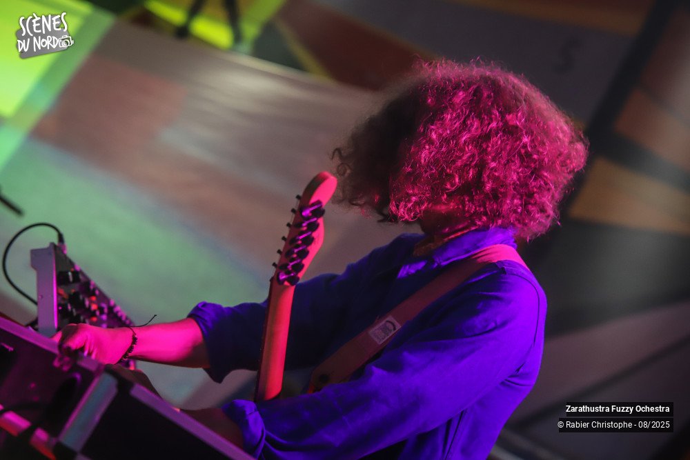 6/20 photos du spectacle zara thus tra fuzzu orchestra