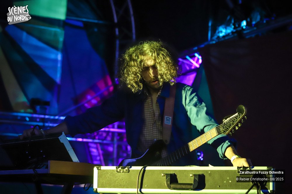 12/20 photos du spectacle zara thus tra fuzzu orchestra