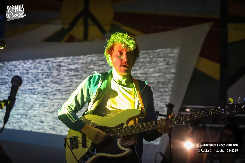 13/20 photos du spectacle zara thus tra fuzzu orchestra