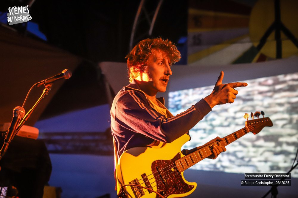 14/20 photos du spectacle zara thus tra fuzzu orchestra