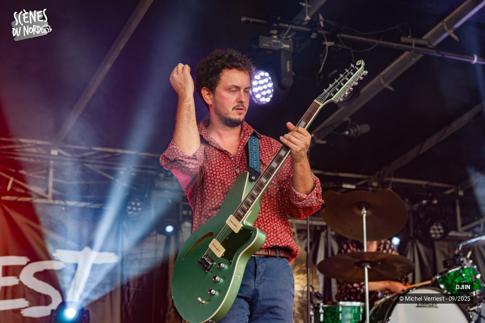 1/20 photos du spectacle DJIIN au Slbfest 2025