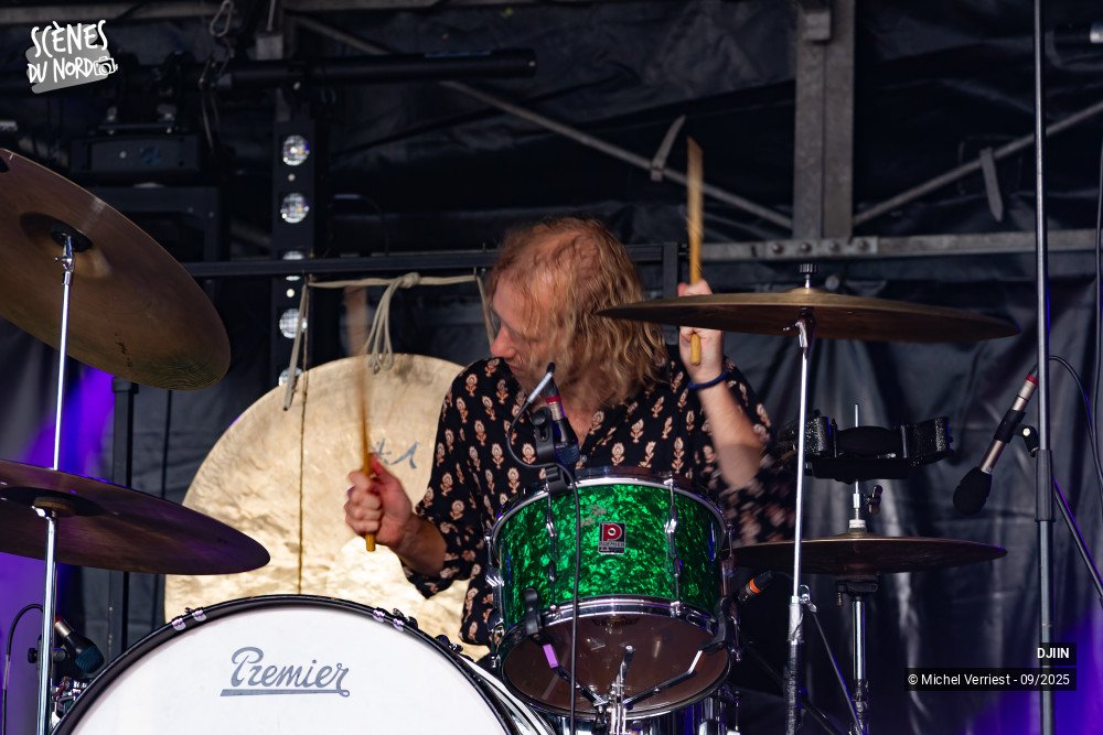 9/20 photos du spectacle DJIIN au Slbfest 2025