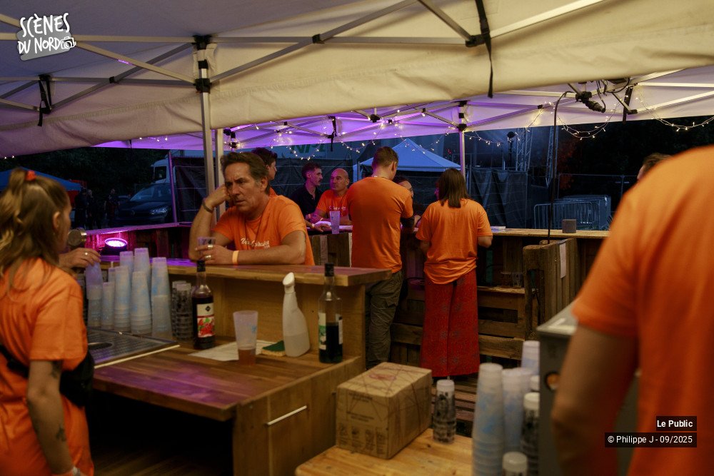 11/24 photos du spectacle Ambiance Les Vents Contraires 2025 #1