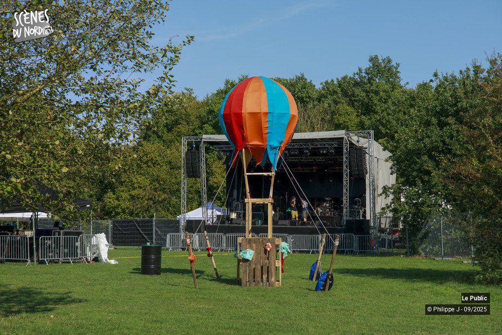 18/24 photos du spectacle Ambiance Les Vents Contraires 2025 #1