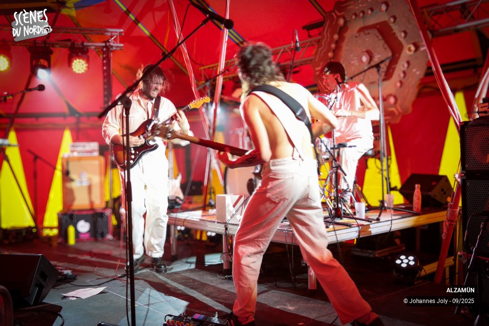 14/15 photos du spectacle Alzamün