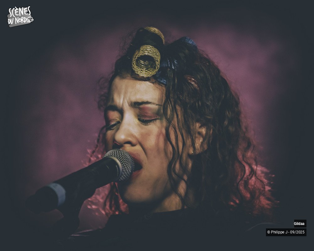3/4 photos du spectacle Gildaa