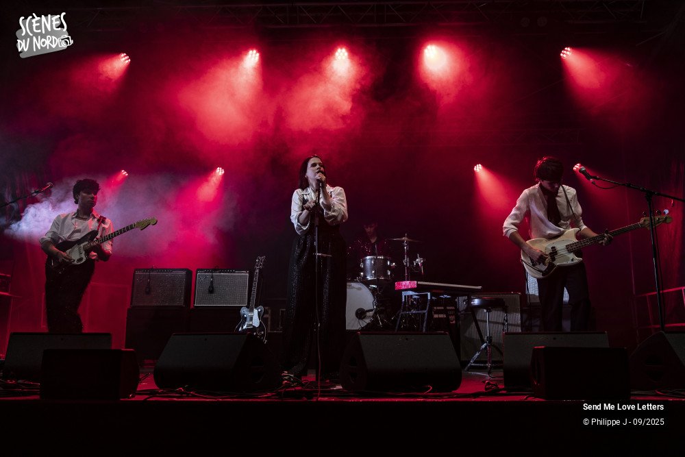 8/8 photos du spectacle Send Me Love Letters