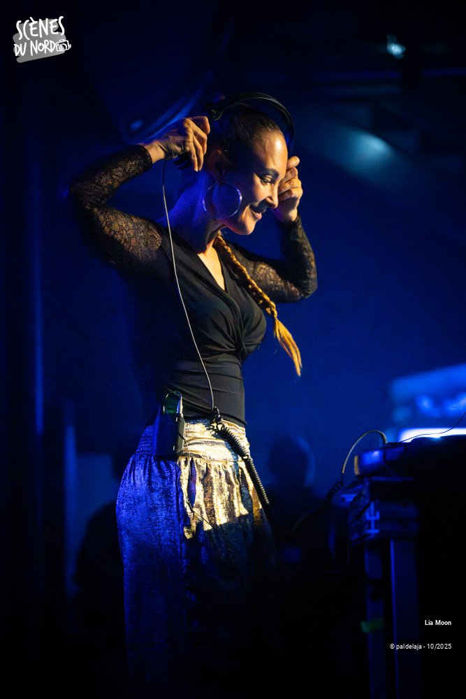 15/18 photos du spectacle Lia Moon