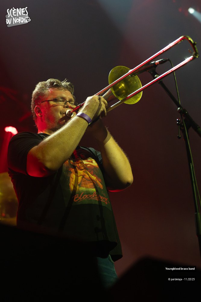 8/16 photos du spectacle Youngblood Brass Band