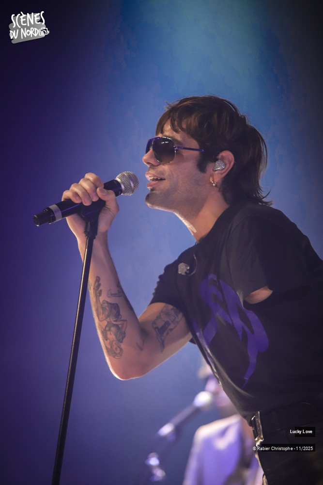 8/20 photos du spectacle Lucky Love