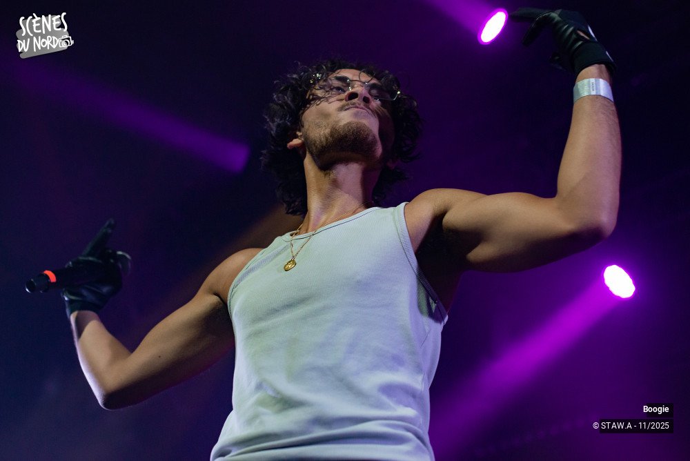 16/19 photos du spectacle Boogie