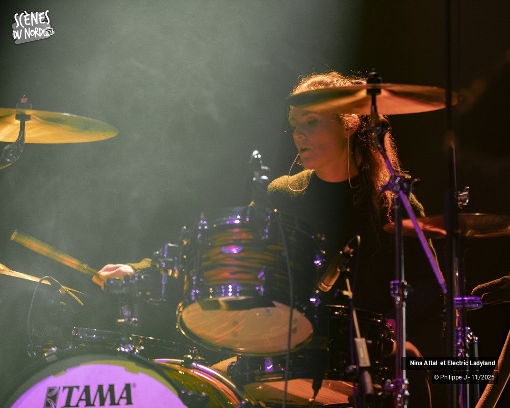 10/20 photos du spectacle Nina Attal