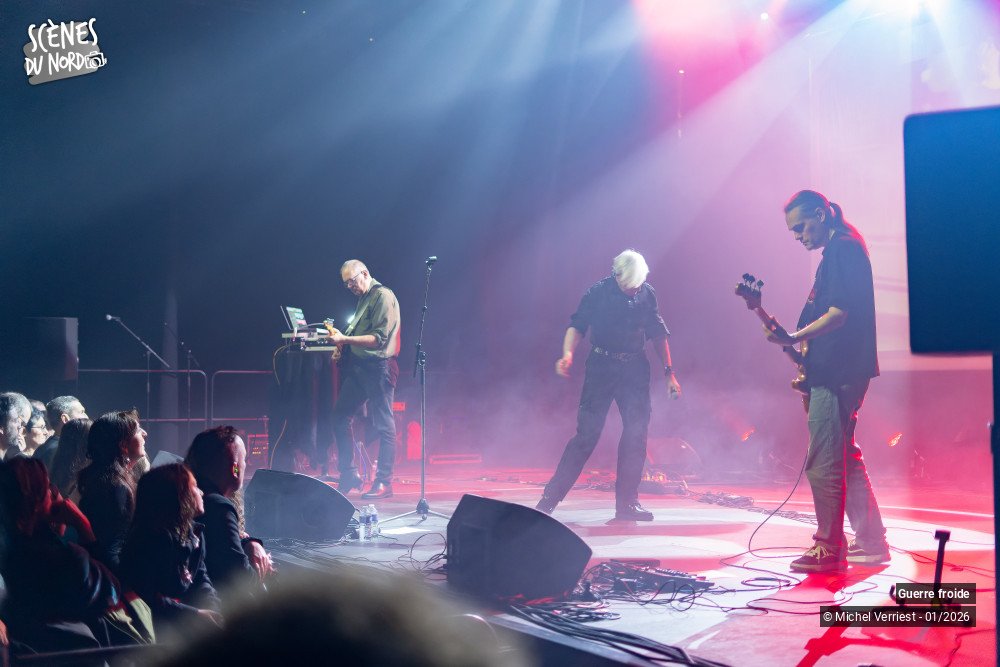 19/20 photos du spectacle Guerre froide au Louvre-Lens