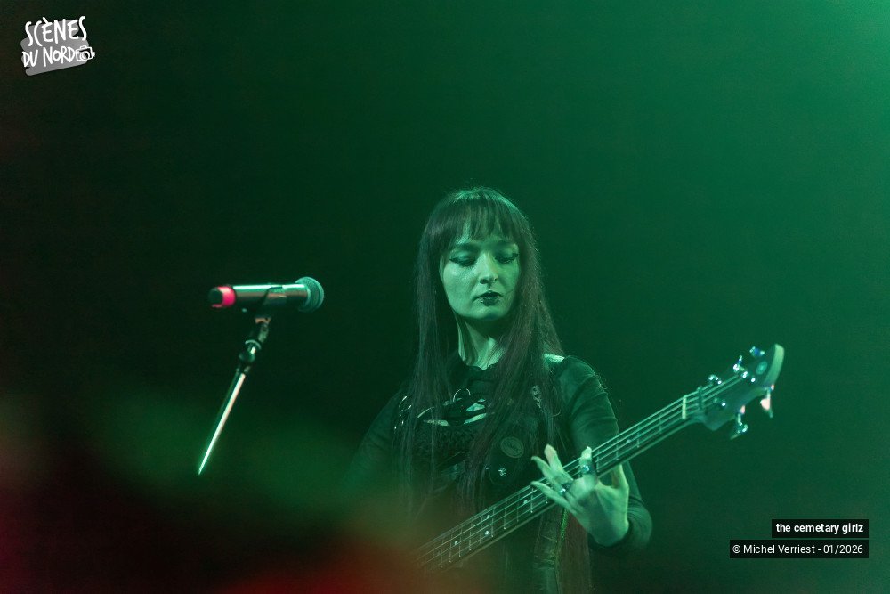 1/18 photos du spectacle The cemetary girlz au Louvre-Lens