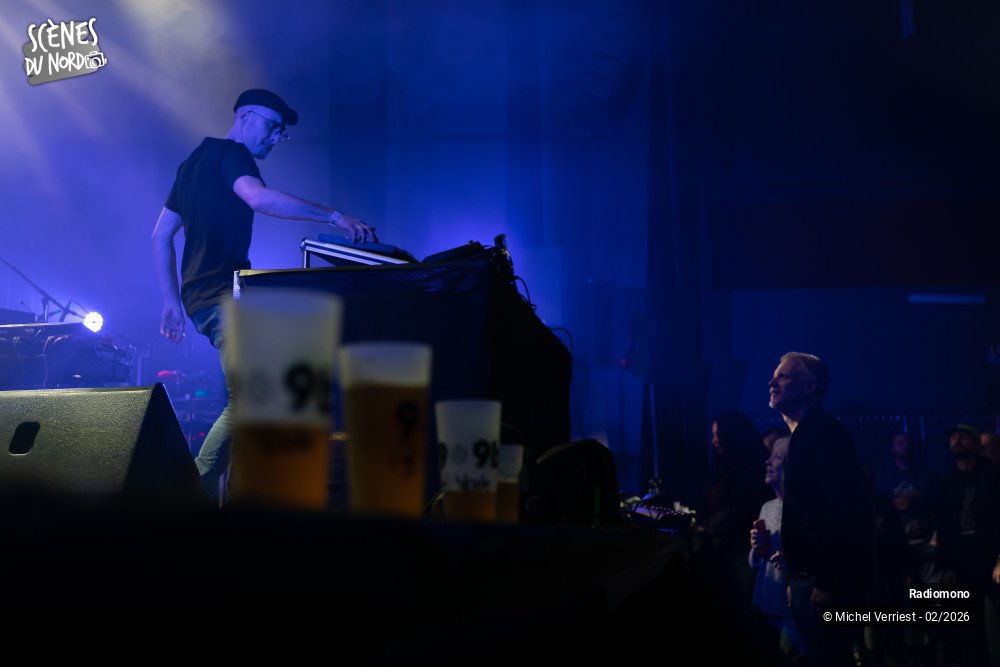 14/17 photos du spectacle radiomono