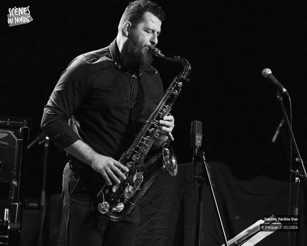 3/8 photos du spectacle Sabrina Yactine Duo