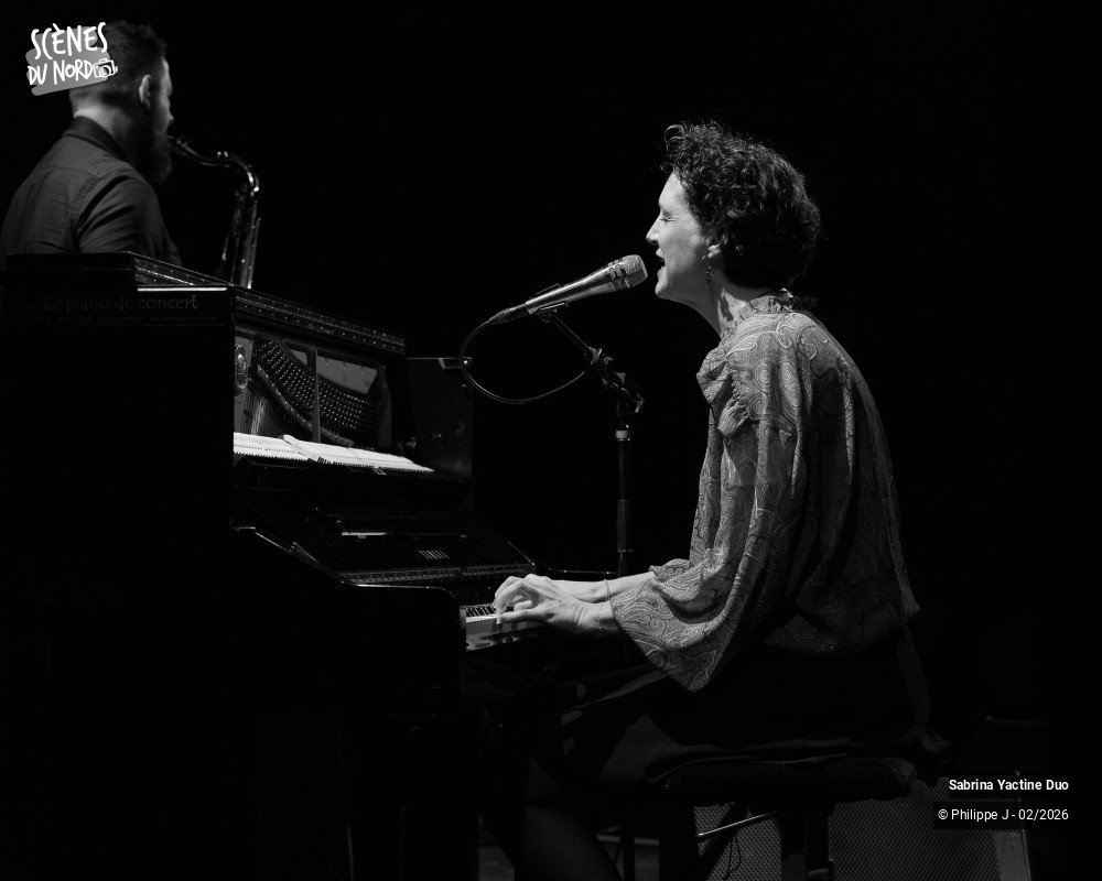 4/8 photos du spectacle Sabrina Yactine Duo