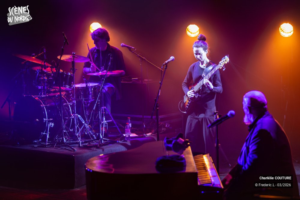 15/20 photos du spectacle Charlélie Couture