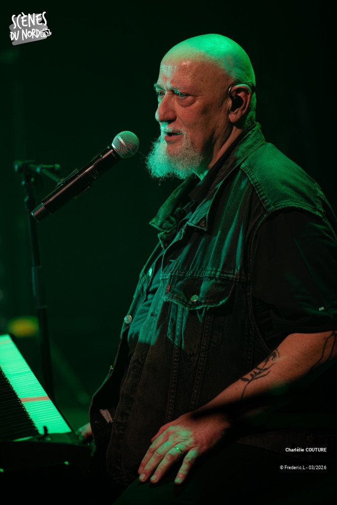 19/20 photos du spectacle Charlélie Couture