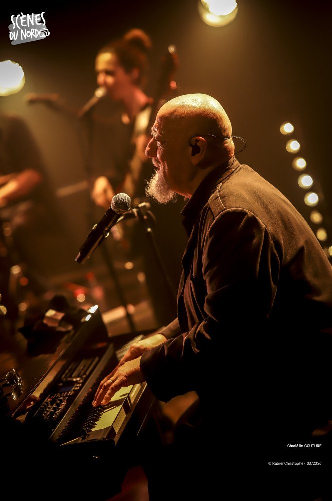 15/20 photos du spectacle Charlélie Couture