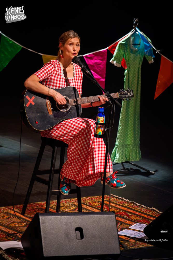 13/16 photos du spectacle Giedré