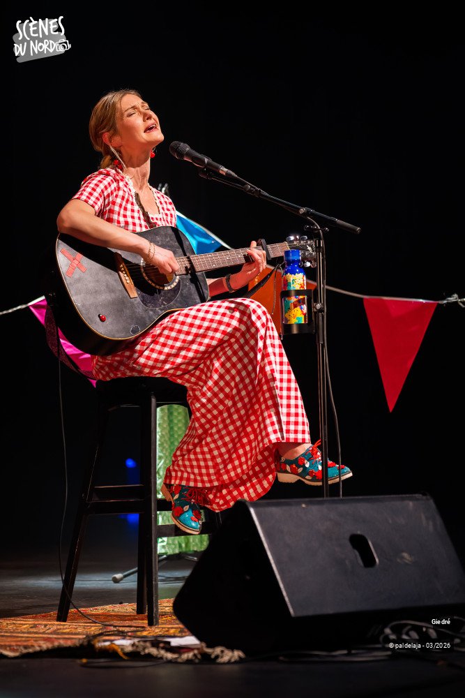 16/16 photos du spectacle Giedré