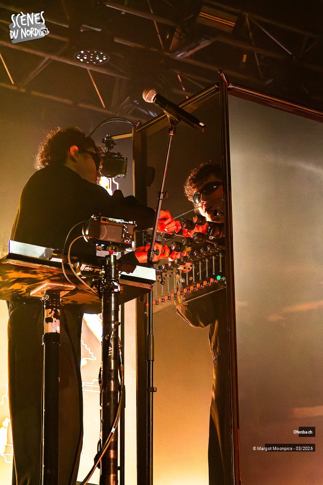 17/18 photos du spectacle Ofenbach