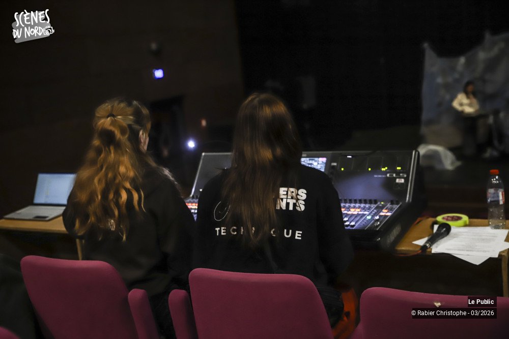 13/16 photos du spectacle Ambiance 3 au festival A travers chants 2026